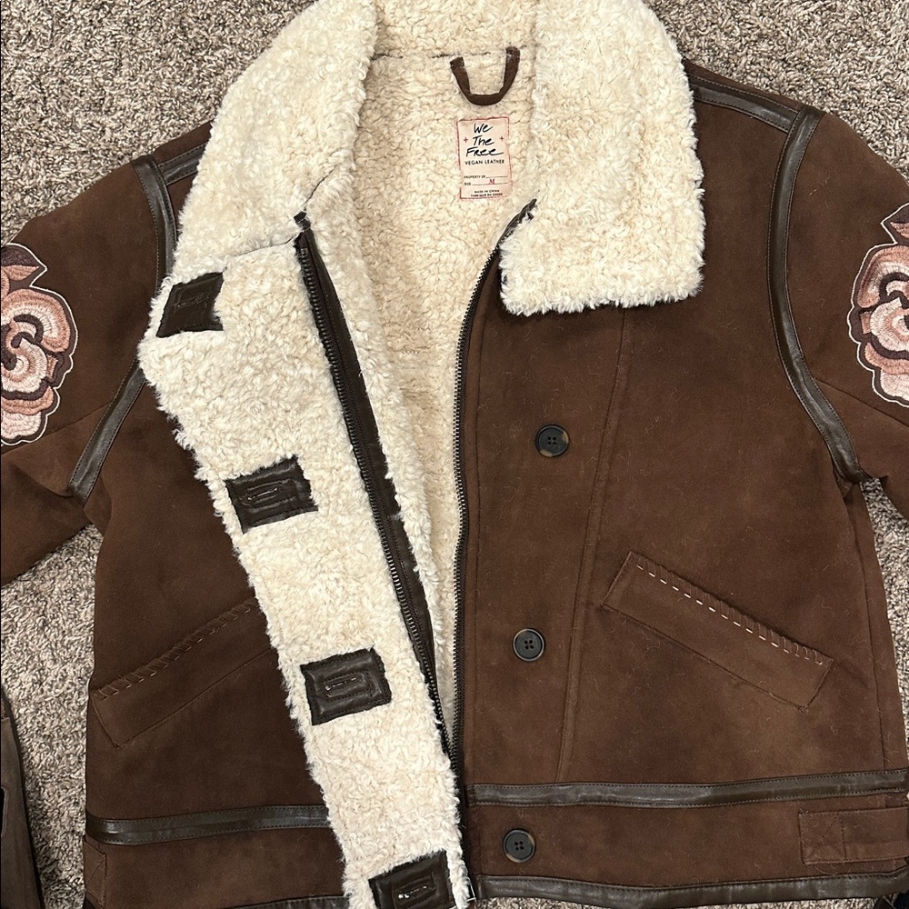 Free People We The Free Andies Moto Jacket – Vegan Leather Sherpa Lined – M - Picture 14 of 17